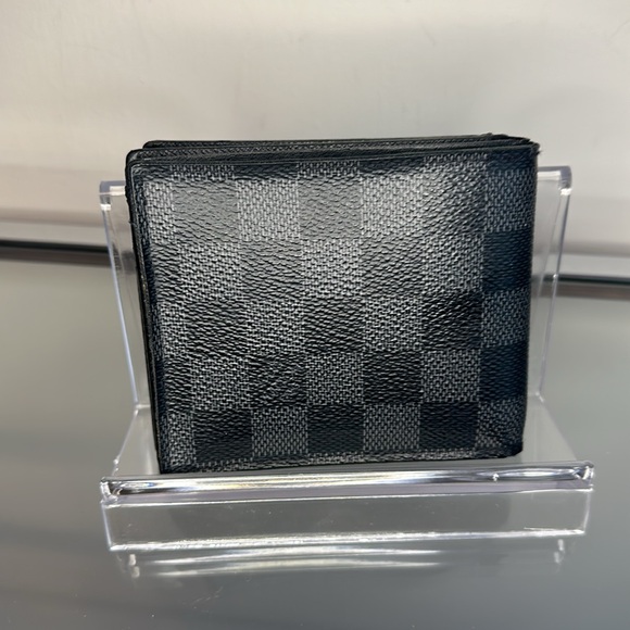 Louis Vuitton Damier Graphite Men's Wallet - Picture 2 of 12